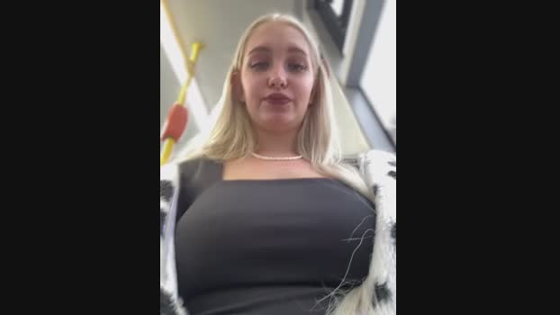 Milkyy_wway StripChat Female 02-03-2025