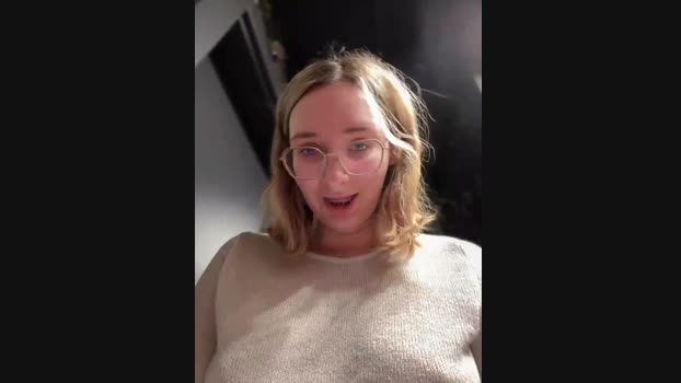 The_Snowwhitee StripChat Female 02-03-2025