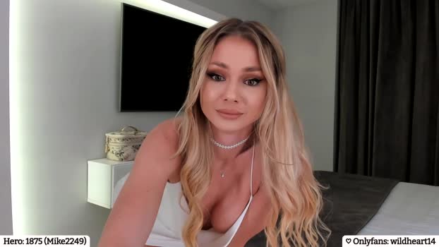lady_llama MyFreeCams Female 01-03-2025