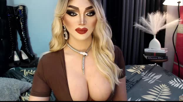 misschannel4sub suckshow Webcam SHOW @ Chaturbate 03-03-2025