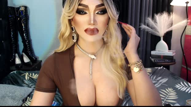 misschannel4sub kiss Webcam SHOW @ Chaturbate 03-03-2025