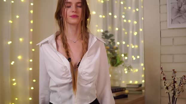 brave_journey Chaturbate Female 03-03-2025