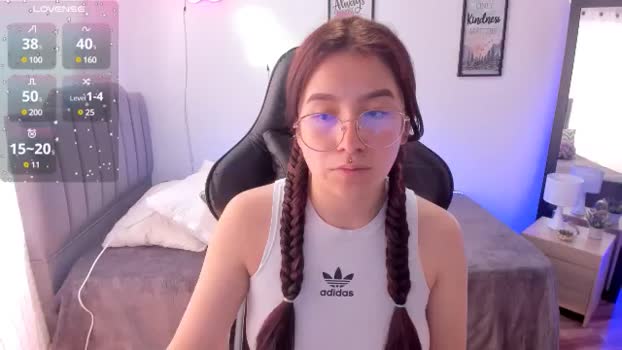 Amy_sophia_ MyFreeCams Female 04-03-2025