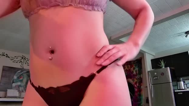 MichellRay MyFreeCams Female 04-03-2025