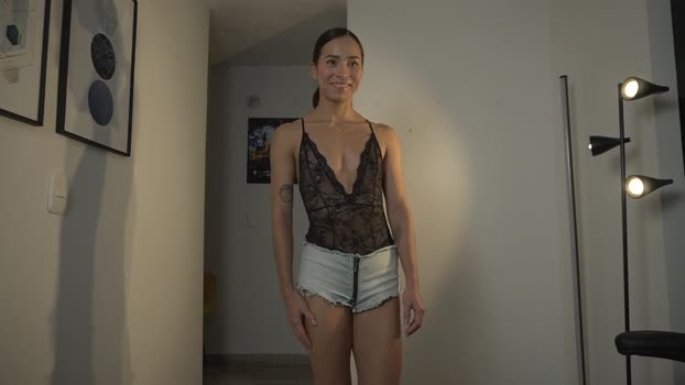 MissDivinna MyFreeCams Female 05-03-2025