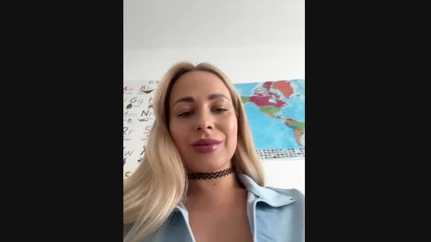 streetdoll StripChat Female 06-03-2025