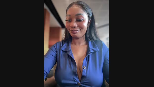 __Nessa__ StripChat Female 07-03-2025