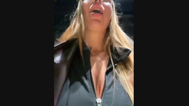 Sweet___Emily StripChat Female 10-03-2025