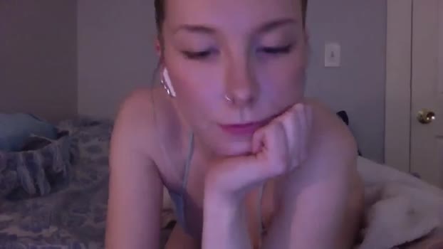 Peachyk33n MyFreeCams Female 12-03-2025