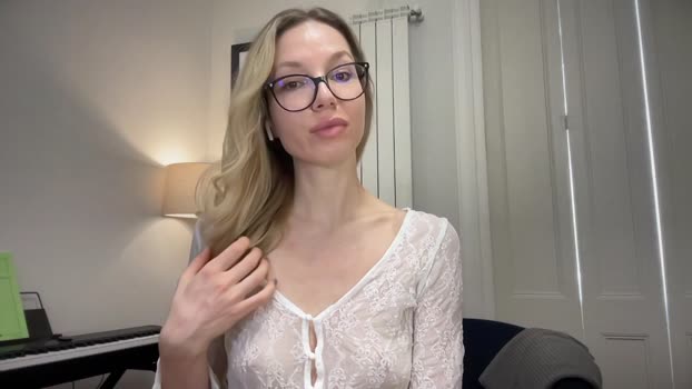 AddictiveLara MyFreeCams Female 14-03-2025