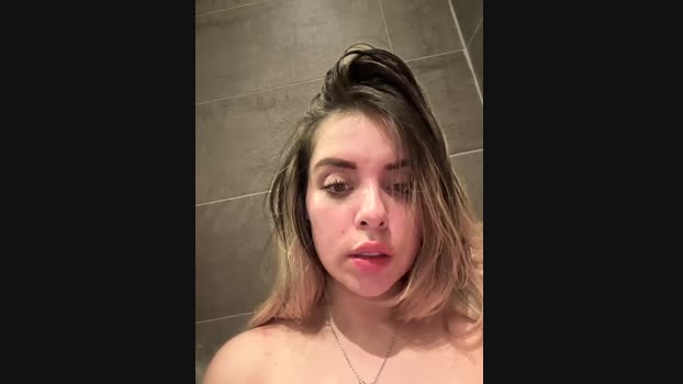 Alirawrz StripChat Female 13-03-2025