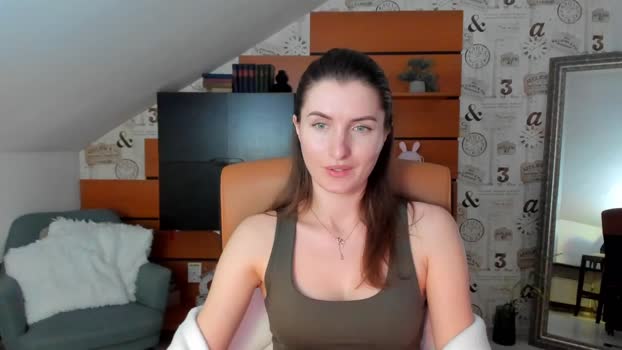 EmilysBack MyFreeCams Female 22-03-2025