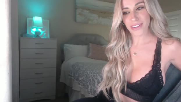 Queen_bambii MyFreeCams Female 27-03-2025
