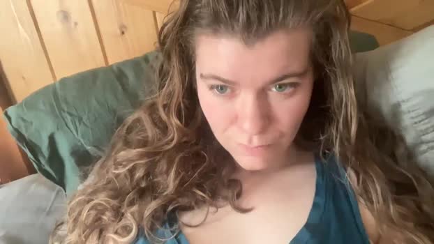 Trixiegirl3 MyFreeCams Female 03-04-2025