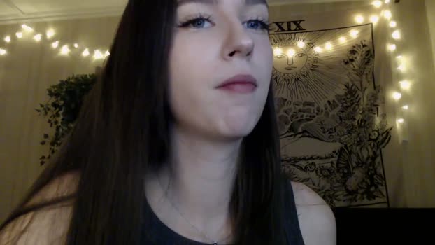 ElsieF_ MyFreeCams Female 05-04-2025