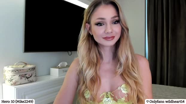 Yveline MyFreeCams Female 06-04-2025