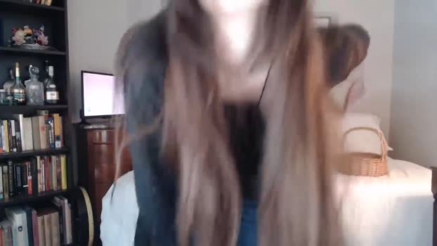 AprilStFranco MyFreeCams Female 08-04-2025