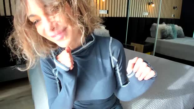 lady_llama MyFreeCams Female 09-04-2025