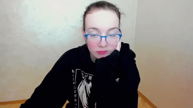 Baby_Melania MyFreeCams Female 14-04-2025