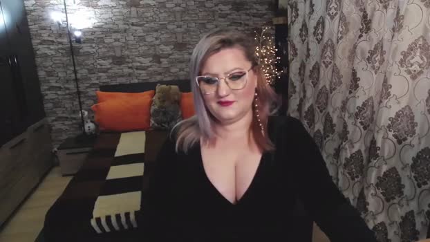 XShyTeaseX MyFreeCams Female 18-04-2025