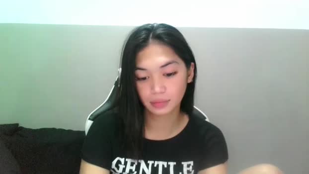 nicolecellini Chaturbate Female 19-04-2025