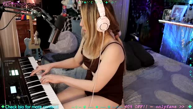 xaevynne blowjob Webcam SHOW @ Chaturbate 25-04-2025