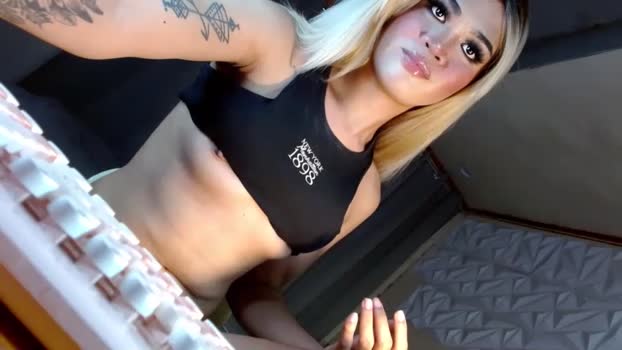 katykiat orgasm Webcam SHOW @ Chaturbate 29-04-2025