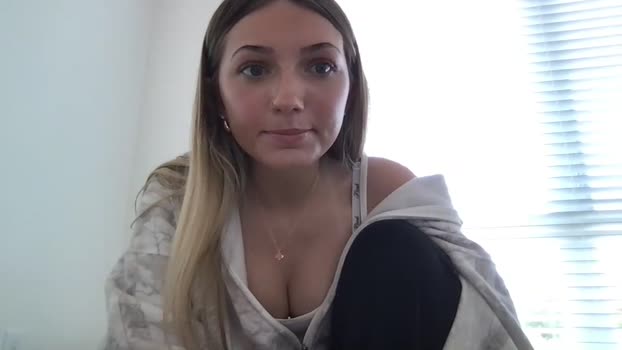 emiefox2 Chaturbate Female 30-04-2025