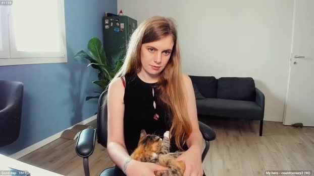 Personage MyFreeCams Female 06-05-2025