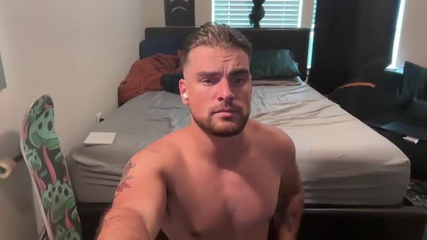ccmanrivs120 fuckface Webcam SHOW @ Chaturbate 06-05-2025