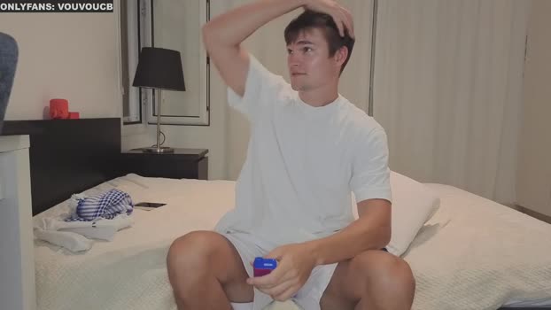 vouvoucouple 29-05-2025 video jerkoff