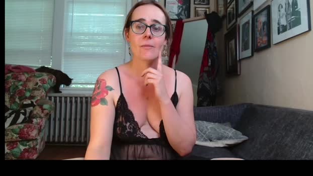 cecilysaintclaire suckshow Webcam SHOW @ Chaturbate 30-05-2025