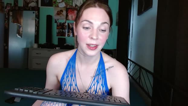 msdeluluxo show Webcam SHOW @ Chaturbate 03-06-2025
