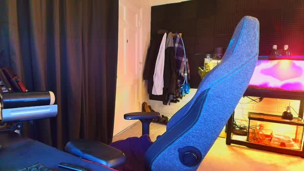 alphanuts101 oral Webcam SHOW @ Chaturbate 06-06-2025