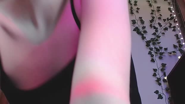 c0ralynx play Webcam SHOW @ Chaturbate 08-06-2025