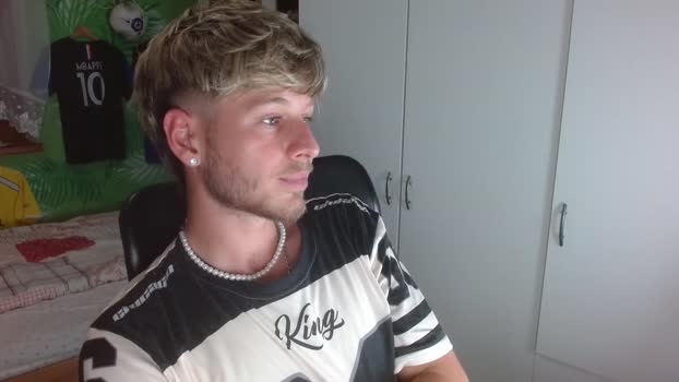 freddy_star Pretty Webcam SHOW @ Chaturbate 10-06-2025