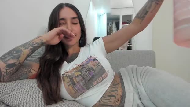 petitealejats lick Webcam SHOW @ Chaturbate 10-06-2025
