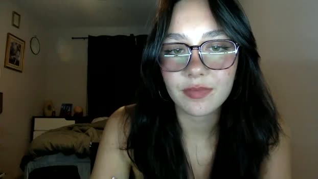 isabellelayla Chaturbate Female 19-06-2025