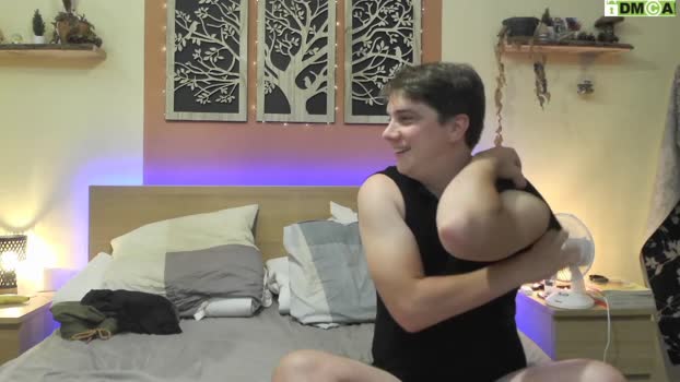 frenchhornybibs sexymale Webcam SHOW @ Chaturbate 19-06-2025