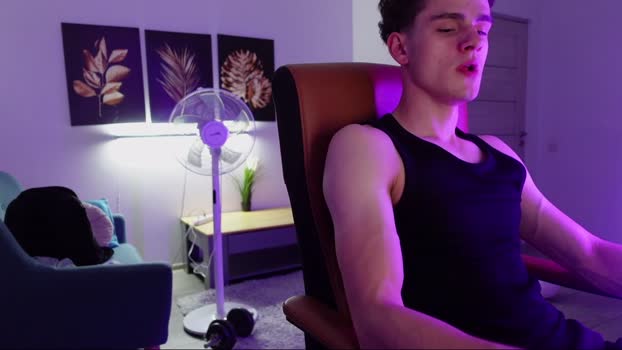 eric_poston Pretty Webcam SHOW @ Chaturbate 21-06-2025