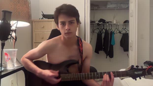 bluskyzz sexybody Webcam SHOW @ Chaturbate 29-06-2025