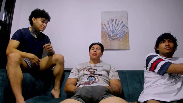 straight__friends playtime Webcam SHOW @ Chaturbate 28-06-2025