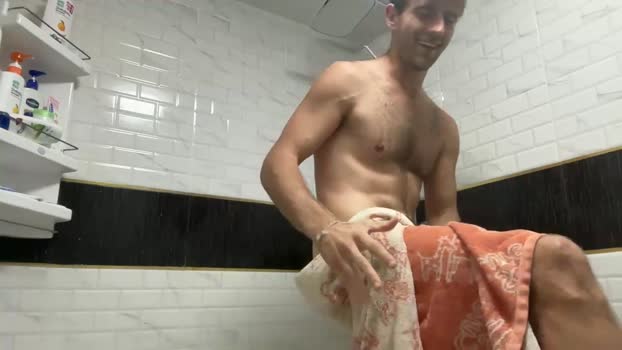lukegunn22 kissing Webcam SHOW @ Chaturbate 30-06-2025