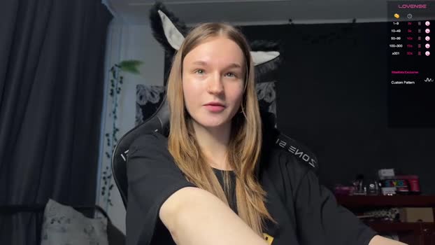 nloraaa analtoy Webcam SHOW @ Chaturbate 01-07-2025