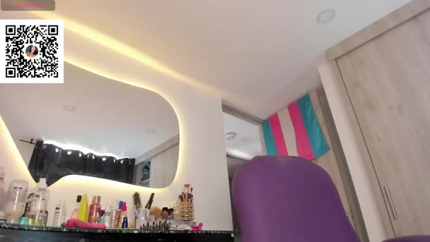 adelineefoxxx suckshow Webcam SHOW @ Chaturbate 02-07-2025
