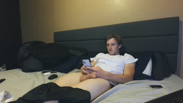 downforthemoney spank Webcam SHOW @ Chaturbate 03-07-2025