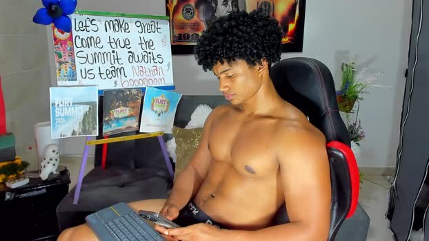 nathan_sexy247