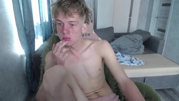 timmy7topcut lick Webcam SHOW @ Chaturbate 10-07-2025