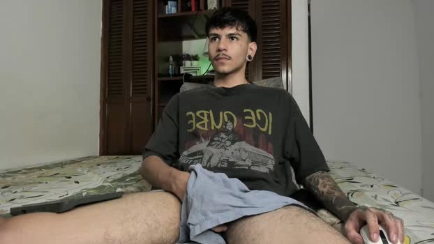 austin_falcon toys Webcam SHOW @ Chaturbate 13-07-2025