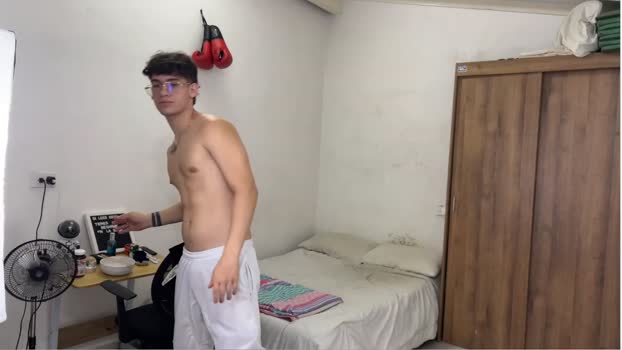 kisan_smith handsome Webcam SHOW @ Chaturbate 13-07-2025